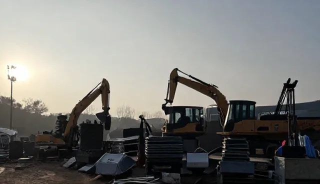 九江网站建设的两种做法对比及实际取舍